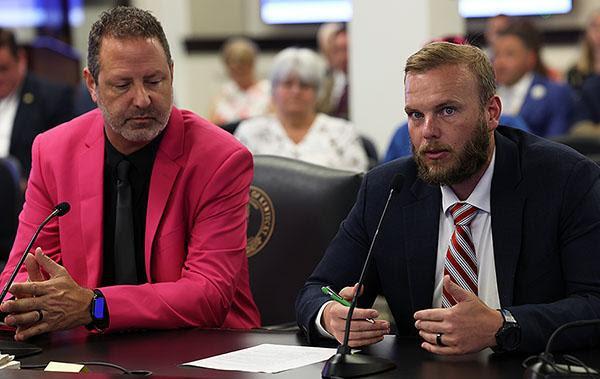 Rep. Steven Doan, R-Erlanger, (right) testifies Tuesday about legislation related to keeping chickens on residential property. He is joined by a constituent, Eric Bunzow (left). A high-resolution photo can be found here.