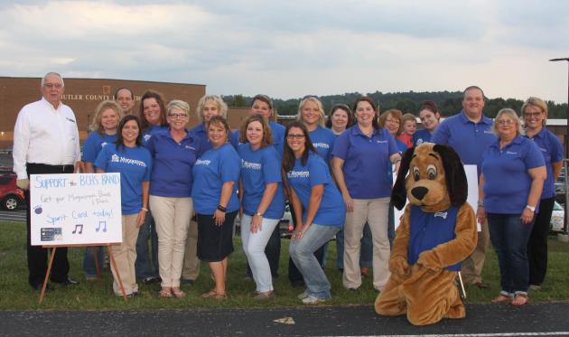 MB&T employees supported the Bears and promoted their Spirit Cards.