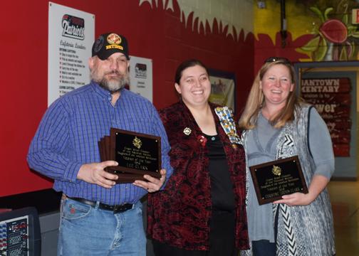 Green River NSDAR Regent Melanie Hunt with Veterans of the Year Lee and Christine Loomis Clark and family.