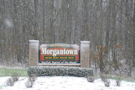 Falling snow in Morgantown