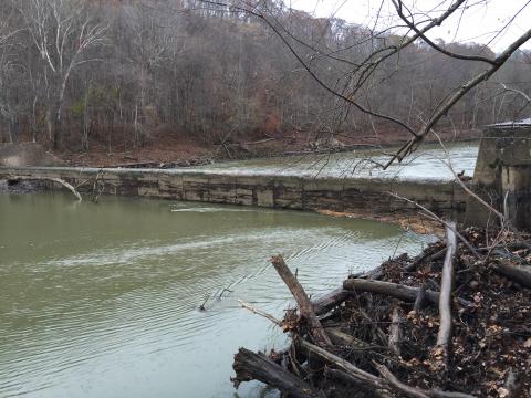 Upstream face of Ogee Weir Dam, Green River Dam #6