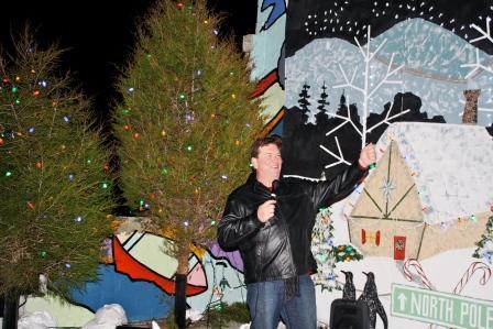 With the covered mural and Christmas trees as a backdrop, emcee Boyce Flener welcomed everyone to the B.C. Arts Guild's Celebration of Lights and Sounds.  