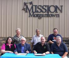 Elaine Daugherty, Judge Fields, Mayor Phelps, Fred Tate, Diana Ray, Stevie Givens and Kevin Flener.