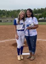 Bella Akers and her Mom