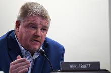 Rep. Timmy Truett, R-McKee, speaks during Tuesday’s Interim Joint Committee on Education meeting. 