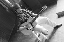 Guitarist Alonzo Pennington will play a free concert April 29 at Ohio County Artists Guild in Beaver Dam, part of the Kentucky Arts Council’s traveling exhibit “Makings of a Master,” which will be at the guild through May 31. 