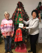 Morgantown First Baptist Church WMU tree was Viewer's Choice.